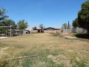 Photo - This property is a 3 bedroom, 2 bathroom h...