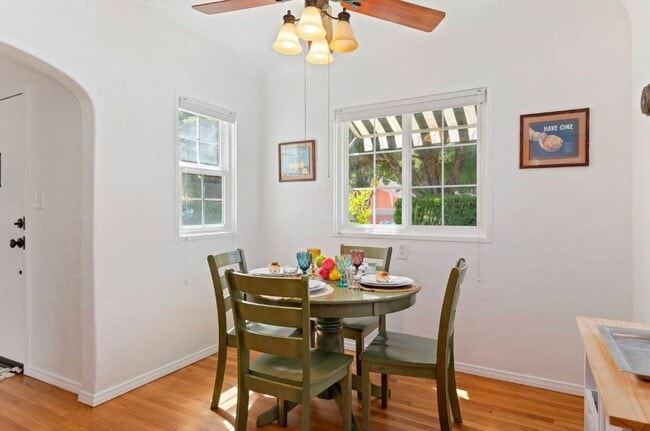 Photo - 1008 Carpinteria St