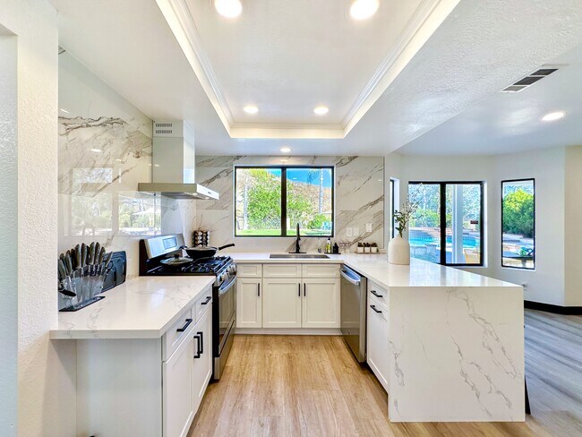 Photo - 800 Coldstream Ct