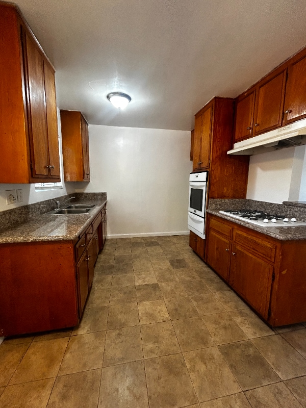 Photo - 313 S Wabash Ave Apartment Unit B