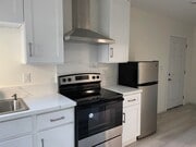 Photo - 158 W 225th St