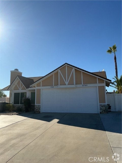 Building Photo - 15769 Cayman Cir Rental
