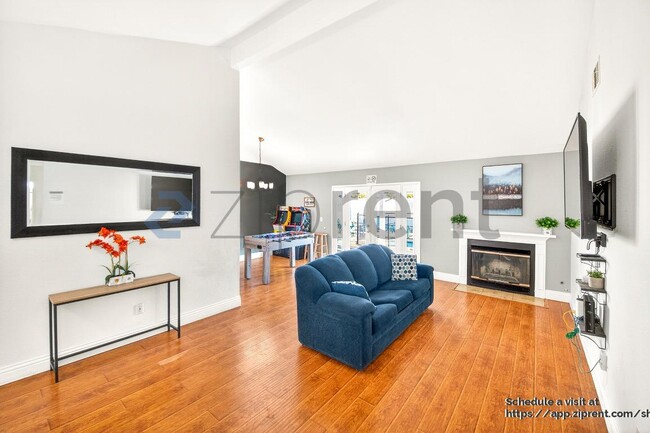 Photo - 1745 Buckeye St