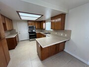 Photo - 1632 McClelland St