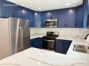 Photo - 678 E 45th St