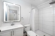 5BD, 5BA - 1,876SF - Bathroom - 3001 Van Buren Pl