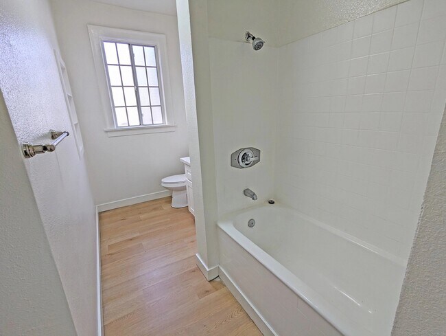 Photo - 2801 San Marino St Unit 4