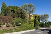 Photo - 1302 Skyline Dr House