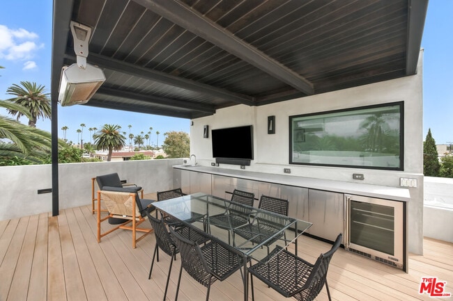 Photo - 1126 Broadway