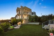 Photo - 1600 Viewmont Dr House