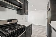 Photo - 900 W College St Unit 4