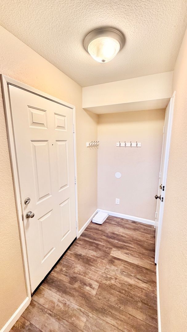 Photo - Bright & Lovely Two Story Townhome in the VistaMonte at San Luis Rey HOA Community of Oceanside!