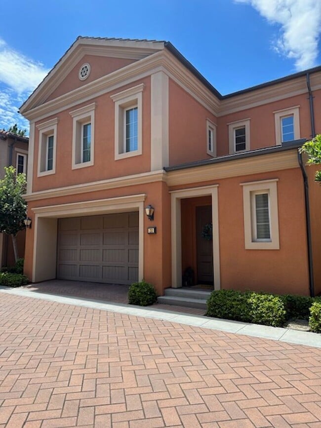 Building Photo - A One-of-A-Kind Private Retreat!