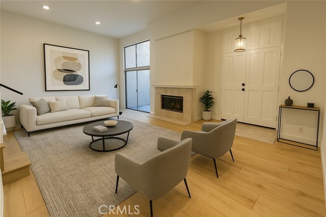 Building Photo - 5477 Nestle Ave