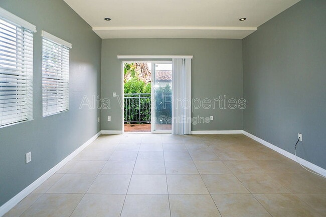 Photo - 3825 First Avenue Unit 219