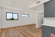 Photo - 1339 N Kenmore Ave Condo