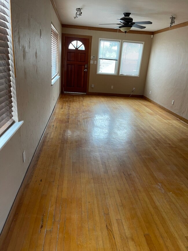 Photo - 3727 1st Ave Apartment