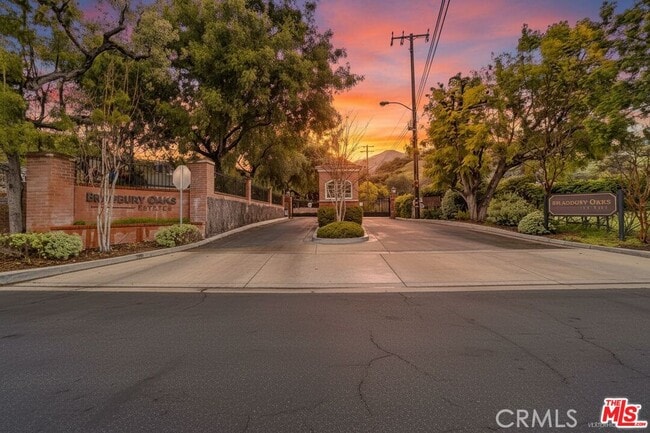 Photo - 222 El Cielo Ln