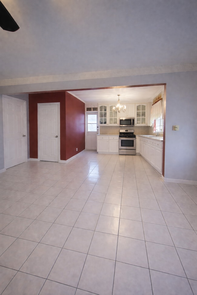 Photo - 4119 W 164th St