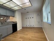 Photo - 1168 Corson St