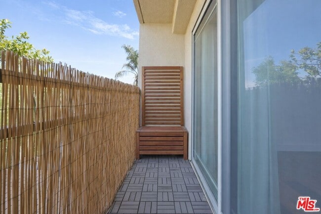 Photo - 5315 Bellingham Ave Unit 203