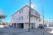 Photo - 922 W 25th St Condo