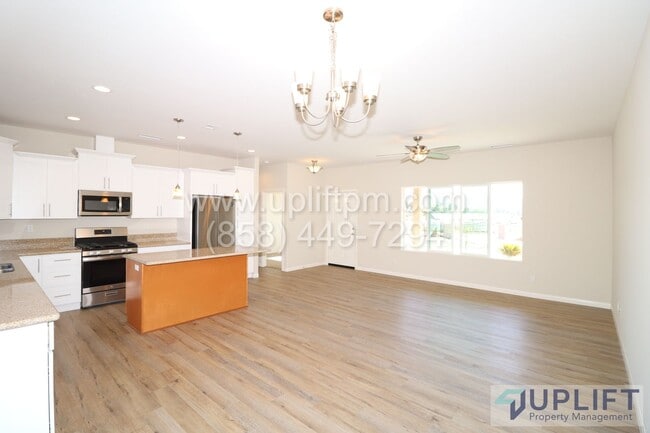 Photo - 3 Bed, 2 Bath House, 1200 SqFt.  RECENT BUILD