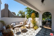 Photo - 132 N Arden Blvd House