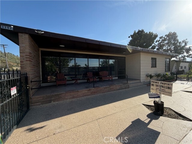 Photo - 3590 Buchanan St