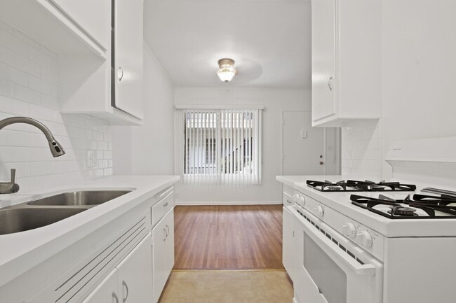 Photo - 500 California Ave Apartment Unit 10