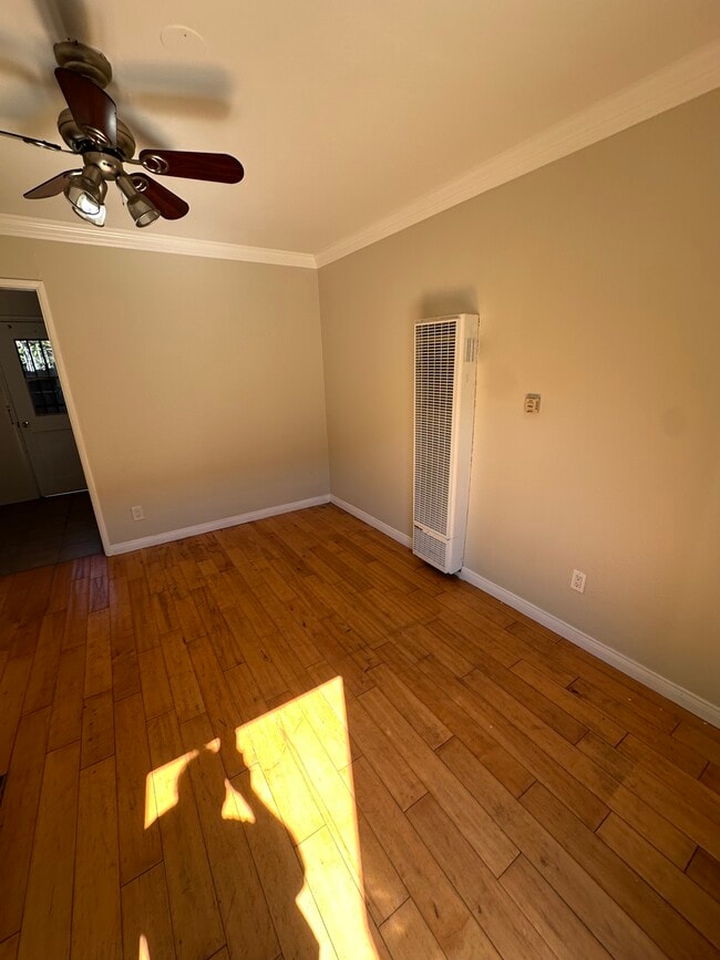 Photo - 904 N Normandie Ave Unit 904