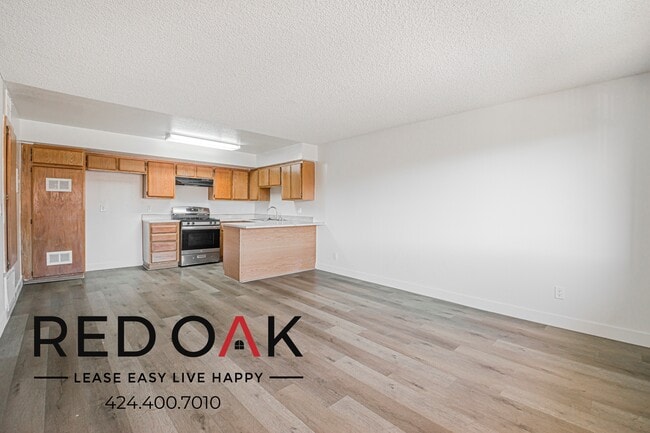 Photo - 6601 Victoria Ave Unit 446