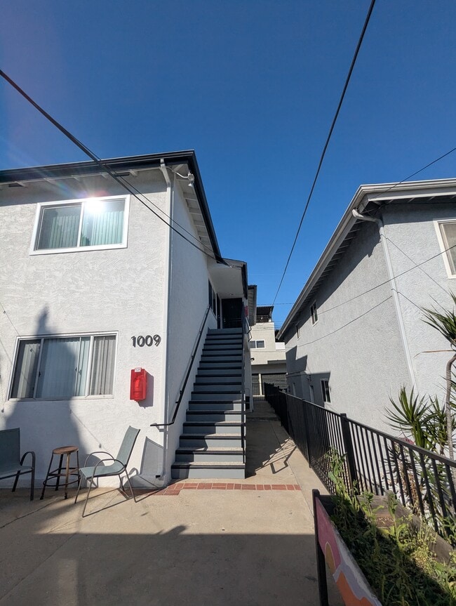 Photo - 1009 E Grand Ave Unit 1