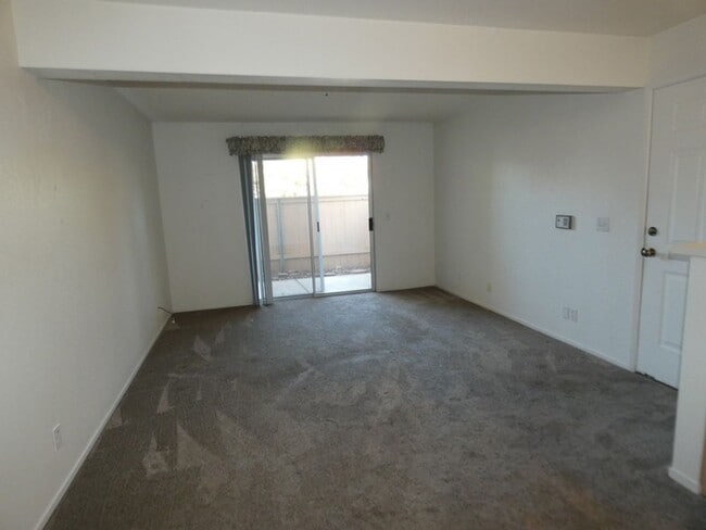 Photo - Bright and Fresh Downstairs 1 bedroom Condo at Las Palmas