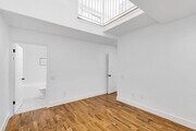 Photo - 1827 N Wilcox Ave Apartments