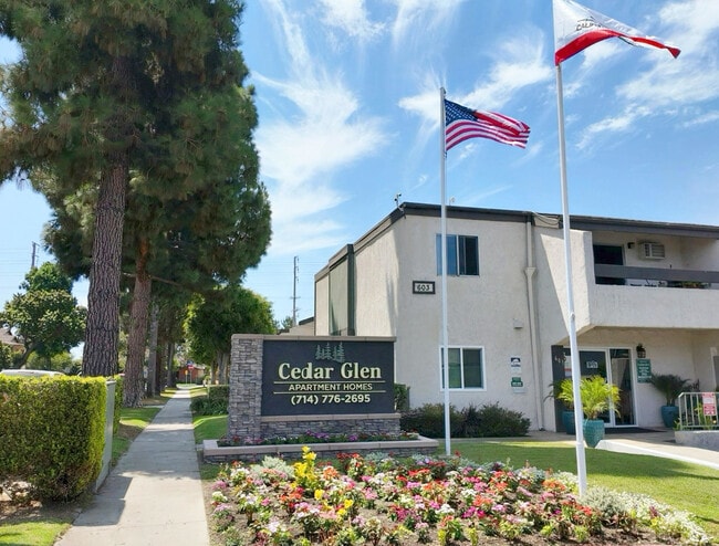 Leasing Office - Cedar Glen