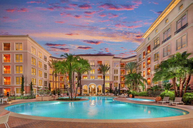 Photo - Colonnade at The Market Place