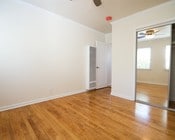 Photo - 2127 Oak St Unit C