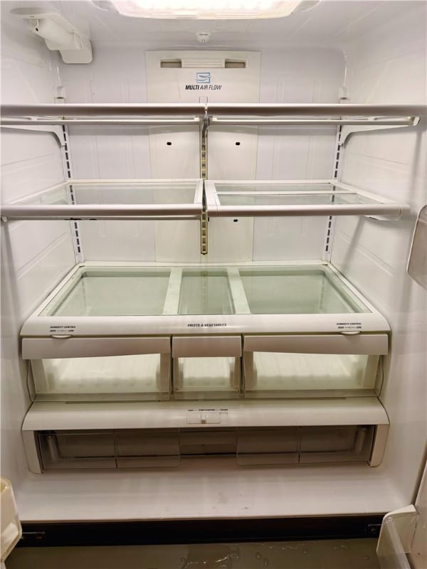 Photo - 18424 Calvert St