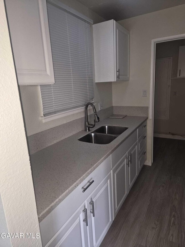 Photo - 38657 Ladelle Ave