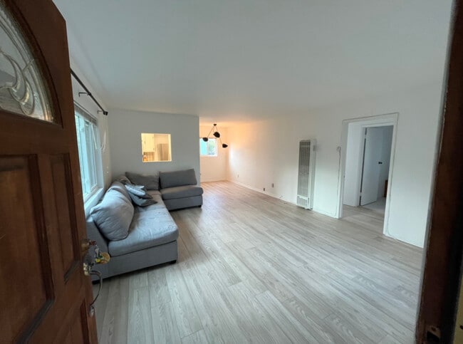 Large living room new wood floors! - 635 Palms Blvd Unit B