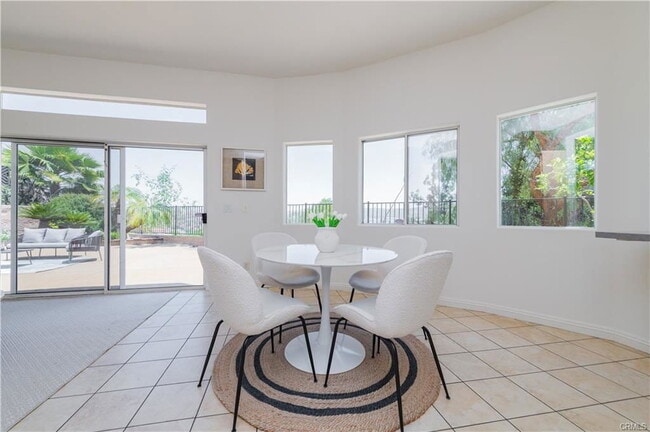 Photo - 338 Calle Vista