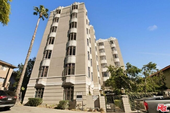 Photo - 1314 Hayworth Ave Unit 503