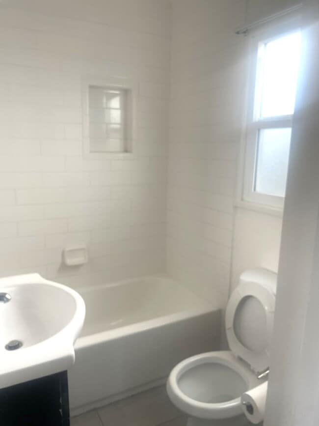 Photo - 1018-1020 3rd St. Unit 1018