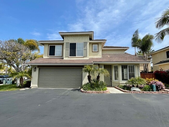 Building Photo - Great location in Carlsbad