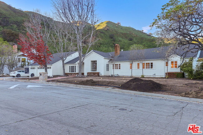 Photo - 17620 Camino De Yatasto