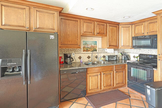 Photo - 2003 Costa del Mar Rd Unit 654