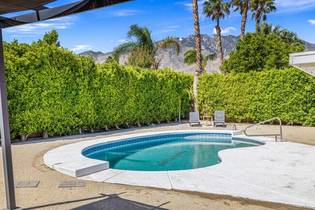 Photo - 1489 E Francis Dr