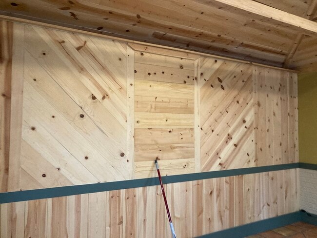 Photo - 1801 N Evergreen St Unit Guesthouse