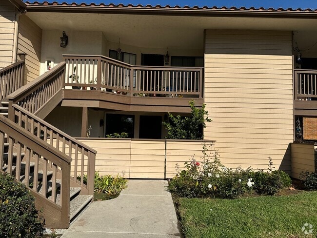 Building Photo - Carmel Valley Furnished 1BR/1BA  Resort li... Unit 177 Rental